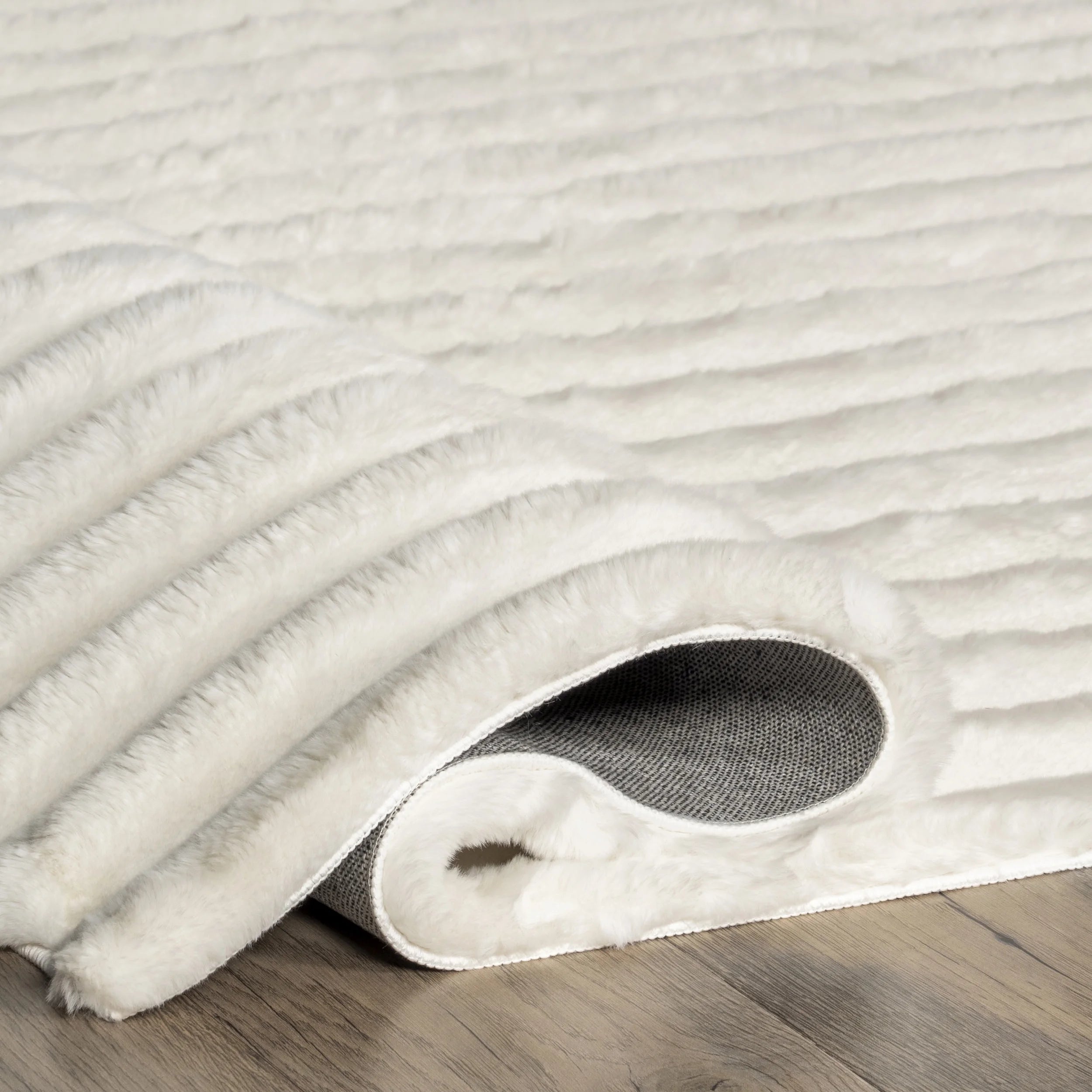 Faux Rabbit Machine Washable Area Rug L3295