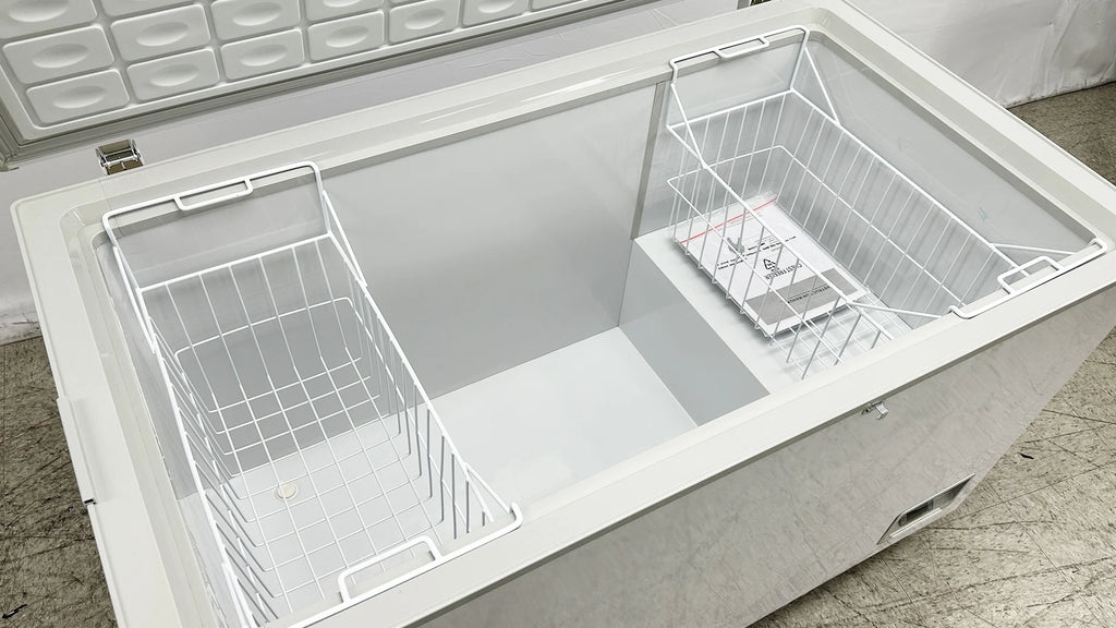 49 inch Chest Freezer 420L F78262