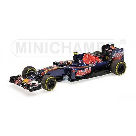 1:43rd Scale Carlos Sainz 2016 R102