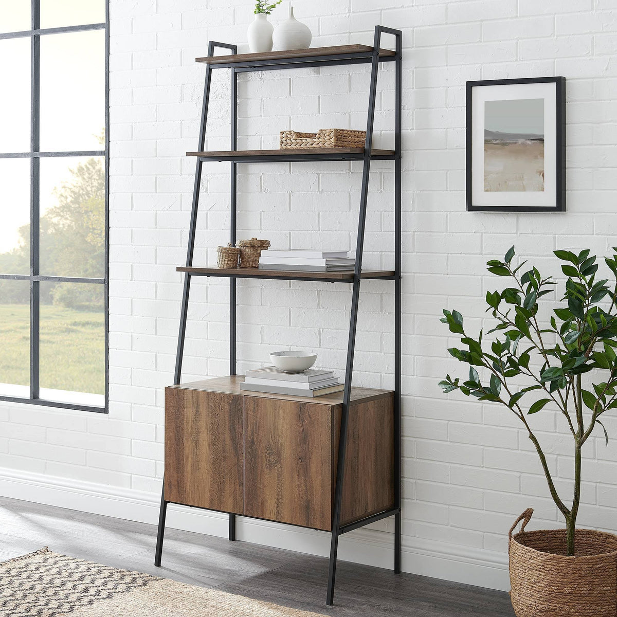 Rustic Oak Ladder Bookcase Q3446