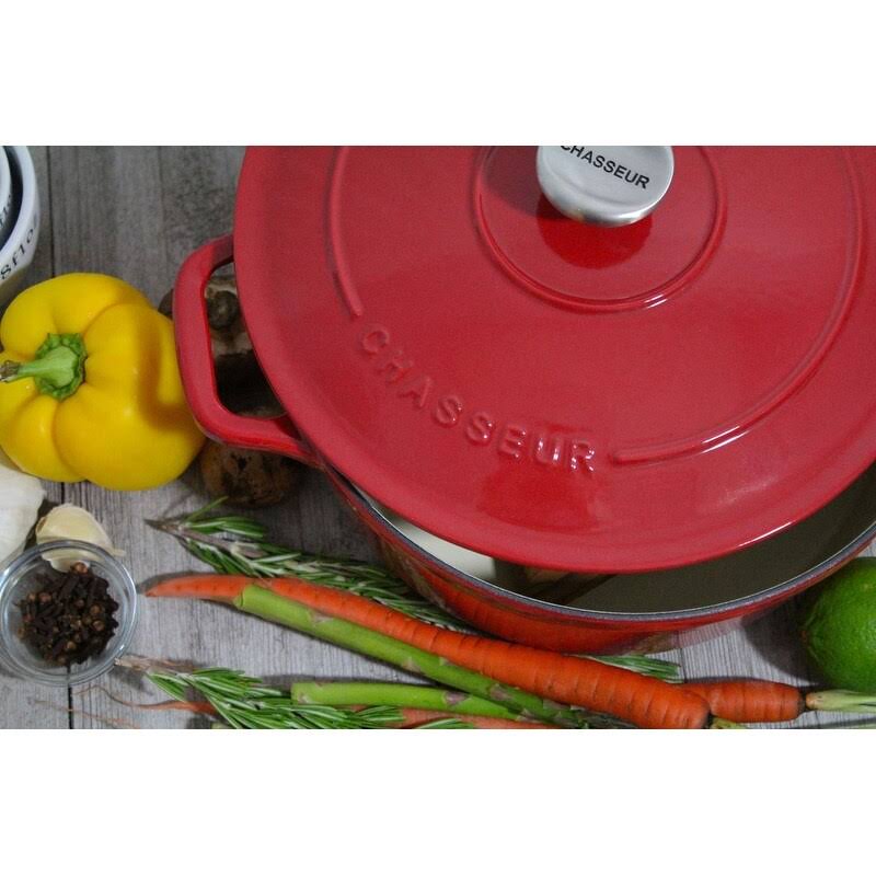 5.5-Quart Red Enameled Cast Iron Round Dutch Oven F3672