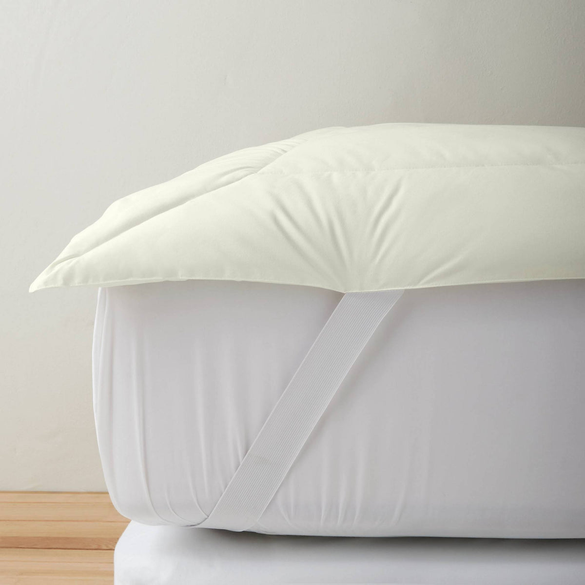 California King Wool Blend Mattress Topper N86451