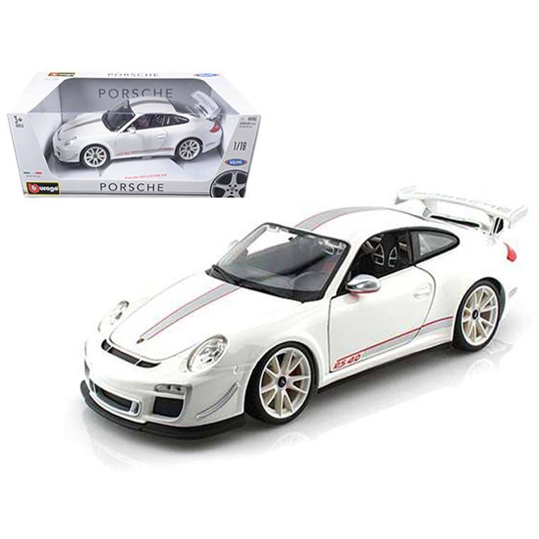White 1/18 Diecast Car Model K1131