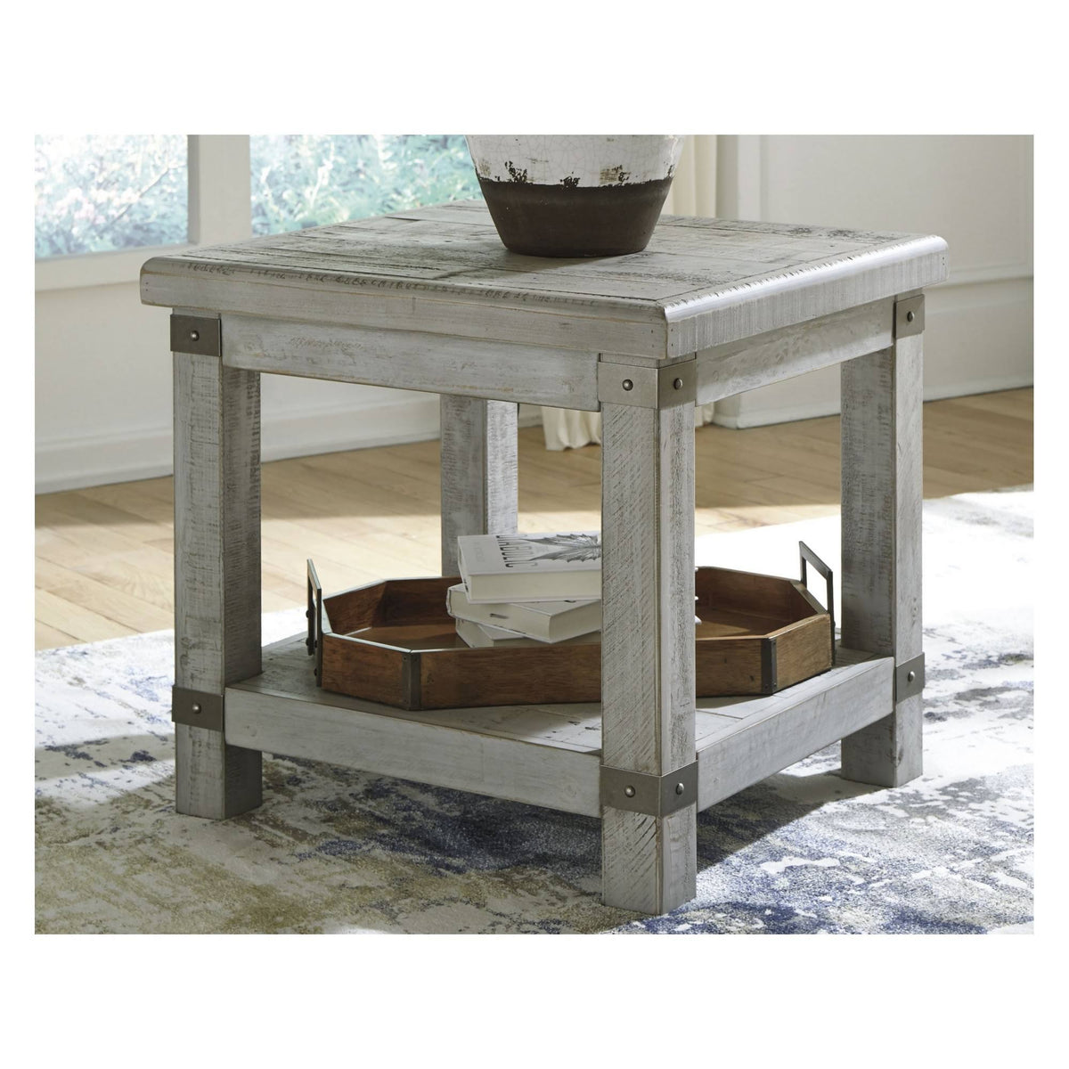 White Wash Gray Rectangular End Table I659239