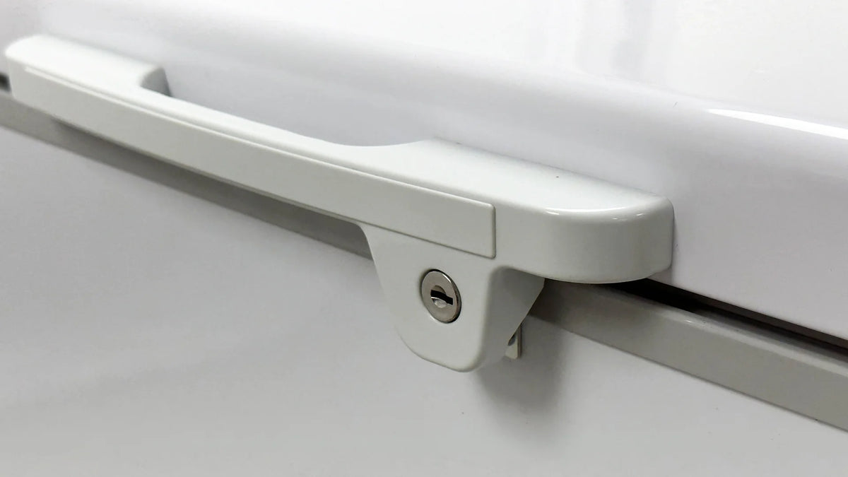 49 inch Chest Freezer 420L F78262