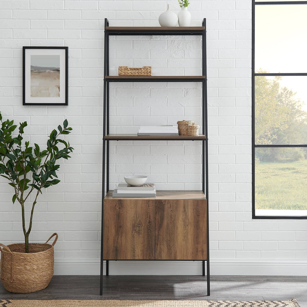 Rustic Oak Ladder Bookcase Q3446