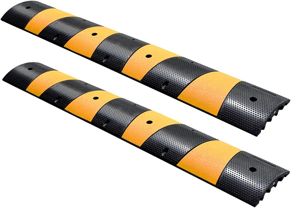 2 Pack Rubber Speed Humps with Reflective Yellow Targets Q712