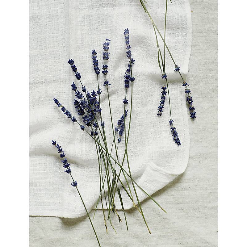 White Lavender Large Candle F468